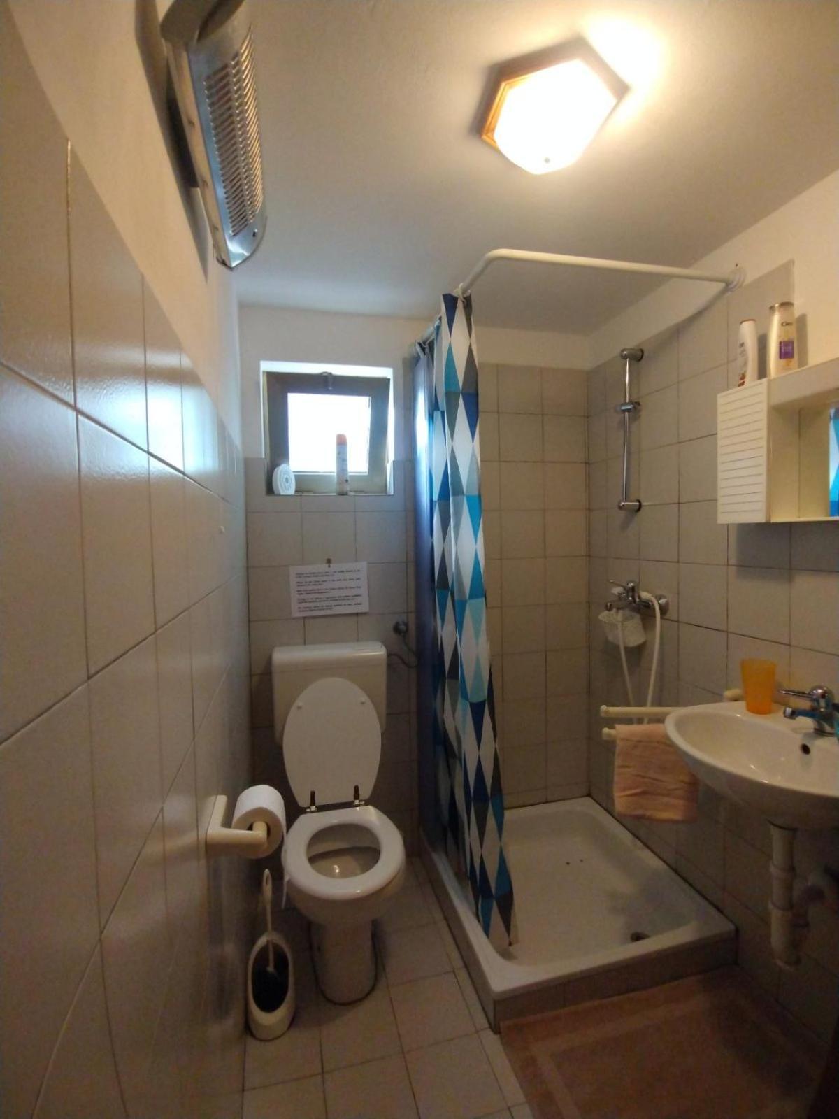 Apartman Tri palme Gabonjin Bagian luar foto
