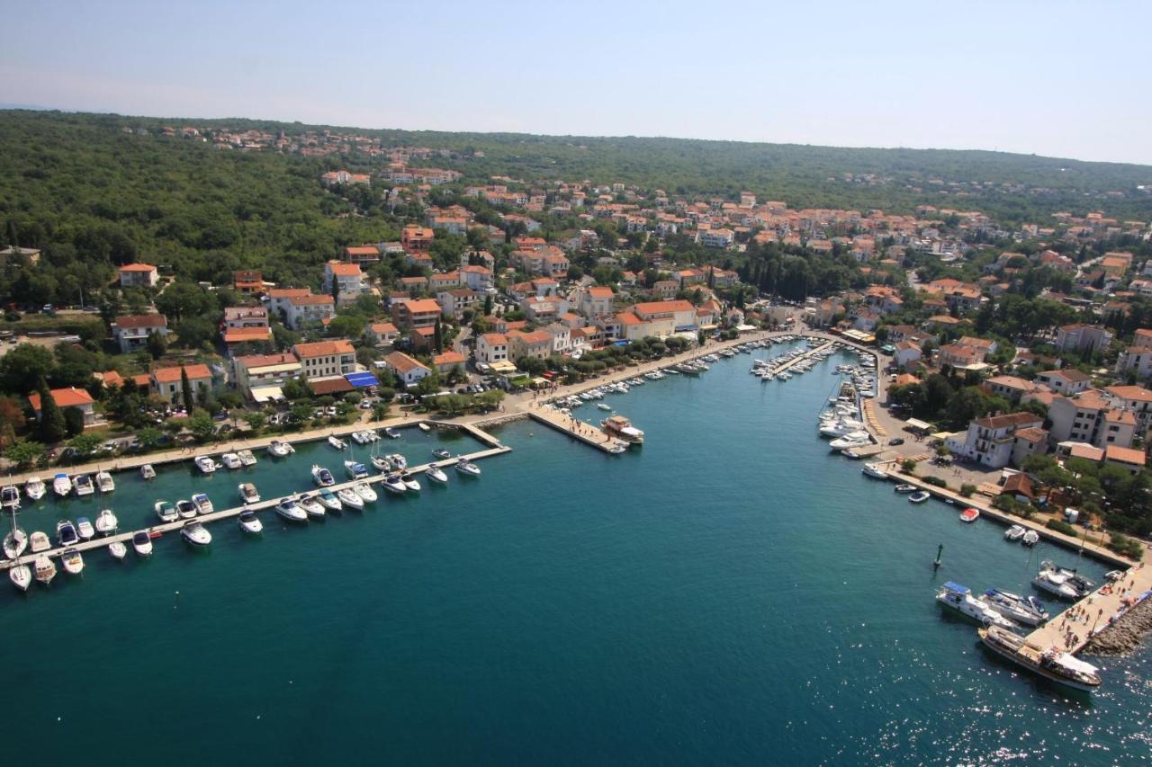 Apartman Tri palme Gabonjin Ruang foto